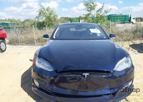 2013 Tesla Model S z USA, uszkodzony, nr VIN 5YJSA1AGXDFP04673